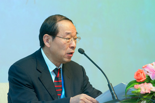 1418882900178707Bbea.jpg 中房協(xié)會長劉志峰發(fā)表講話.jpg